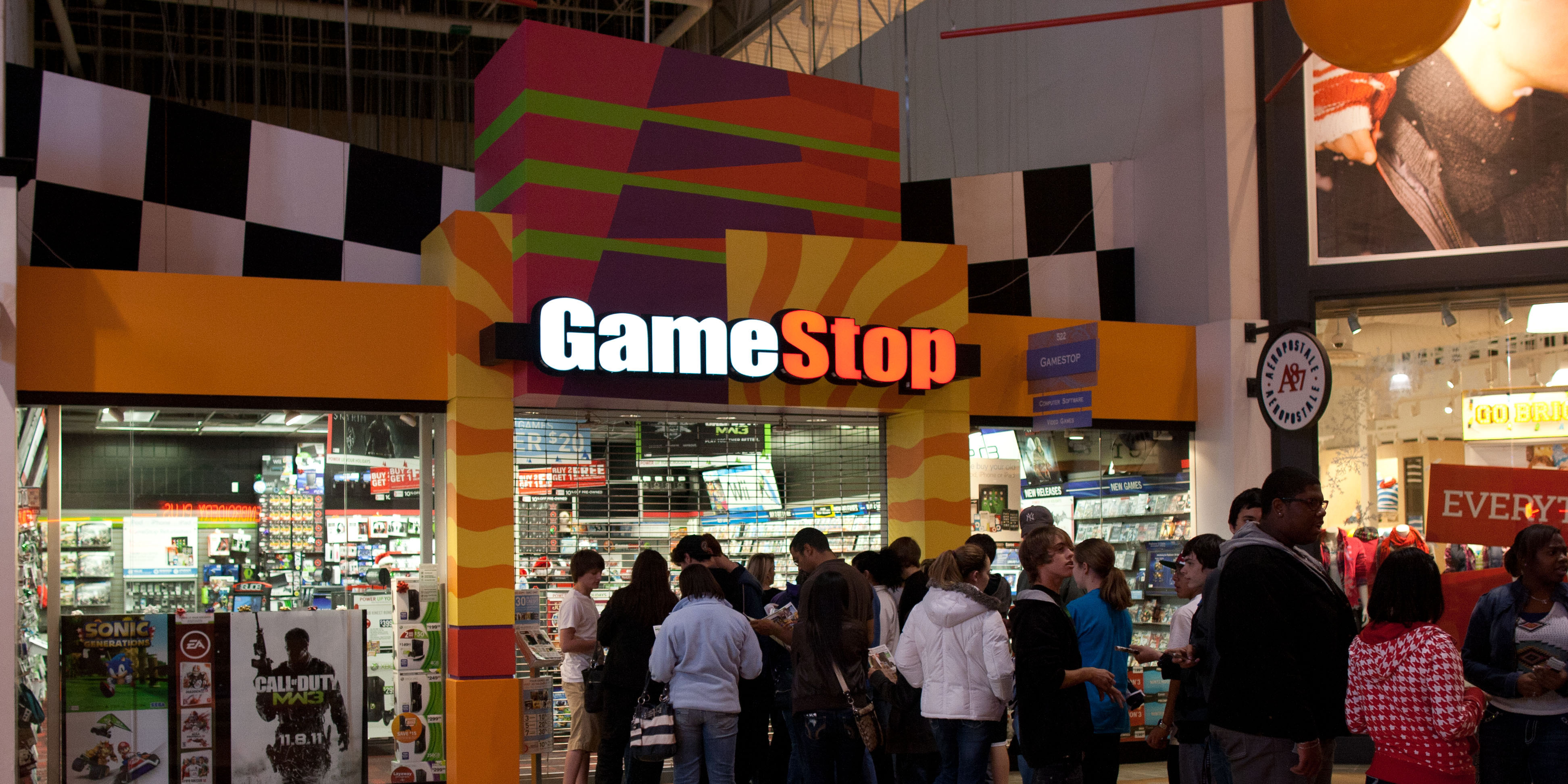 GameStop Launches Pilot Program for Buying & Selling Retro Gaming Stuff