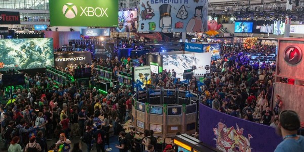 pax east showfloor