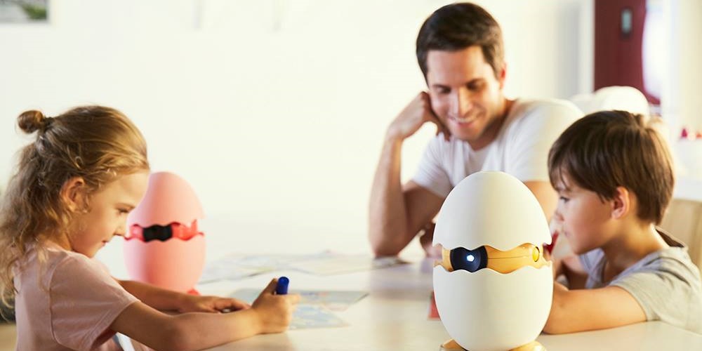 Egger Is an Interactive Learning Projector Designed for Kids