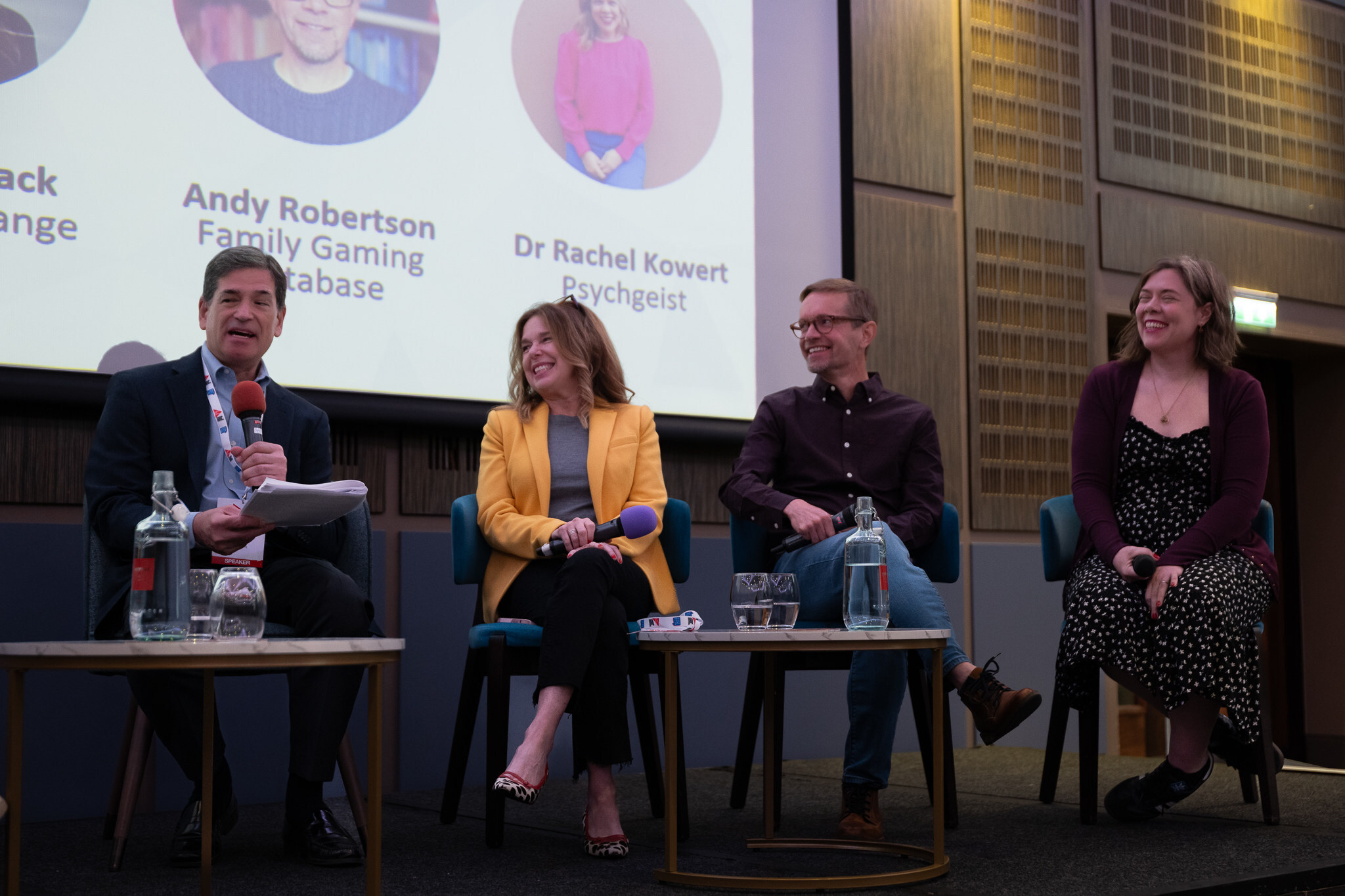 Raising Good Gamers is a research-backed initiative to support parents and schools